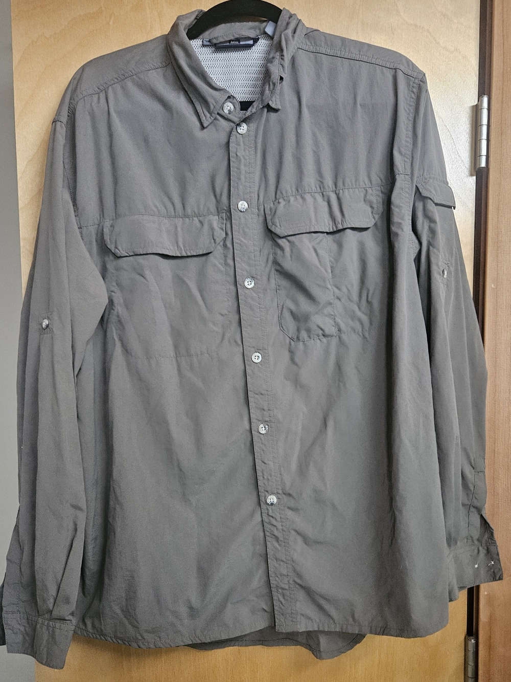 REI Men's Gray Lightweight Outdoor Shirt Jacket